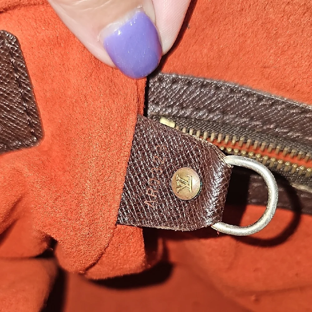 LOUIS VUITTON Damier Ebene Marais With COA Bucket REHAB - Picture 6 of 13